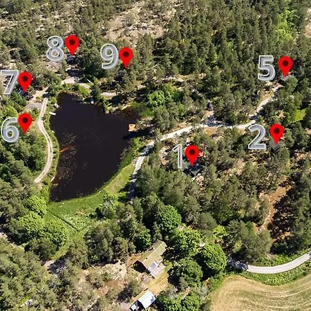 Holiday home Pinetree Blue