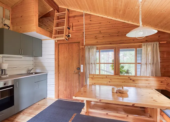 Ferienhaus Pinetree Blue Pyharanta