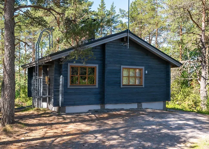 Pinetree Blue Pyharanta